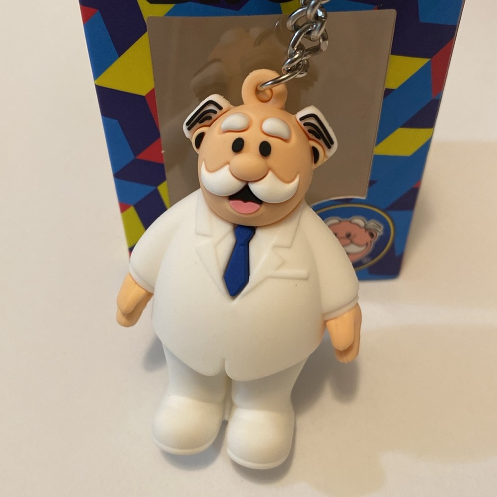 Original Dr Simi Keychain - Picture 3 of 16